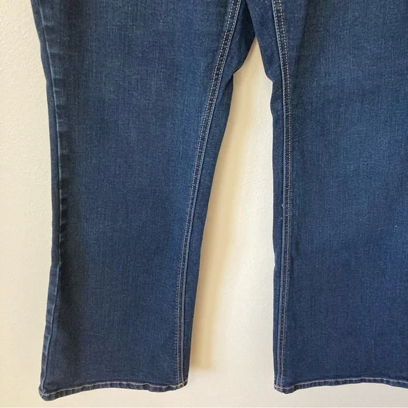 Lane Bryant Bootcut Genius Fit Jeans 18 - Picture 2 of 8